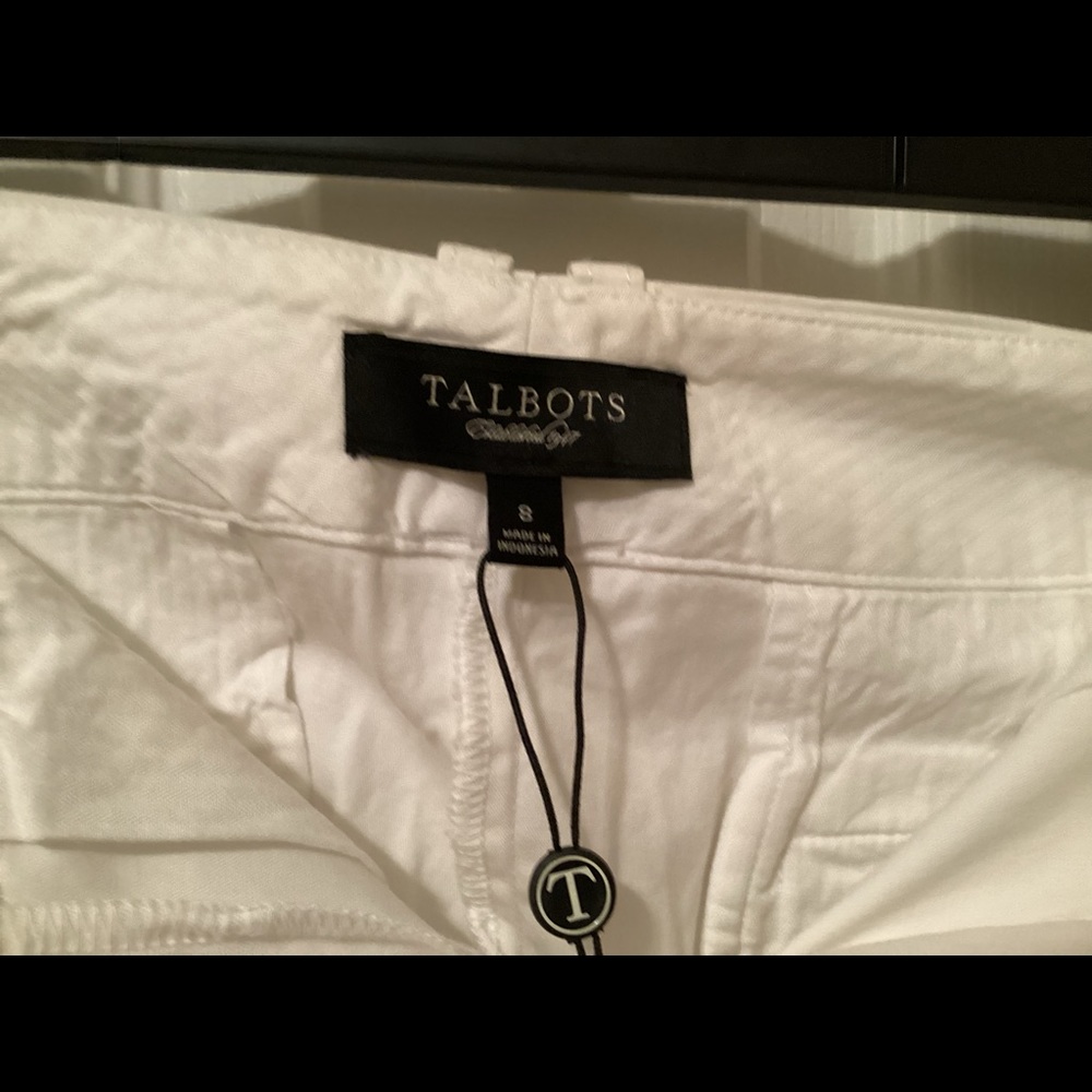 Talbots Women’s Cotton Shorts Size 8 new with tags - Picture 5 of 5